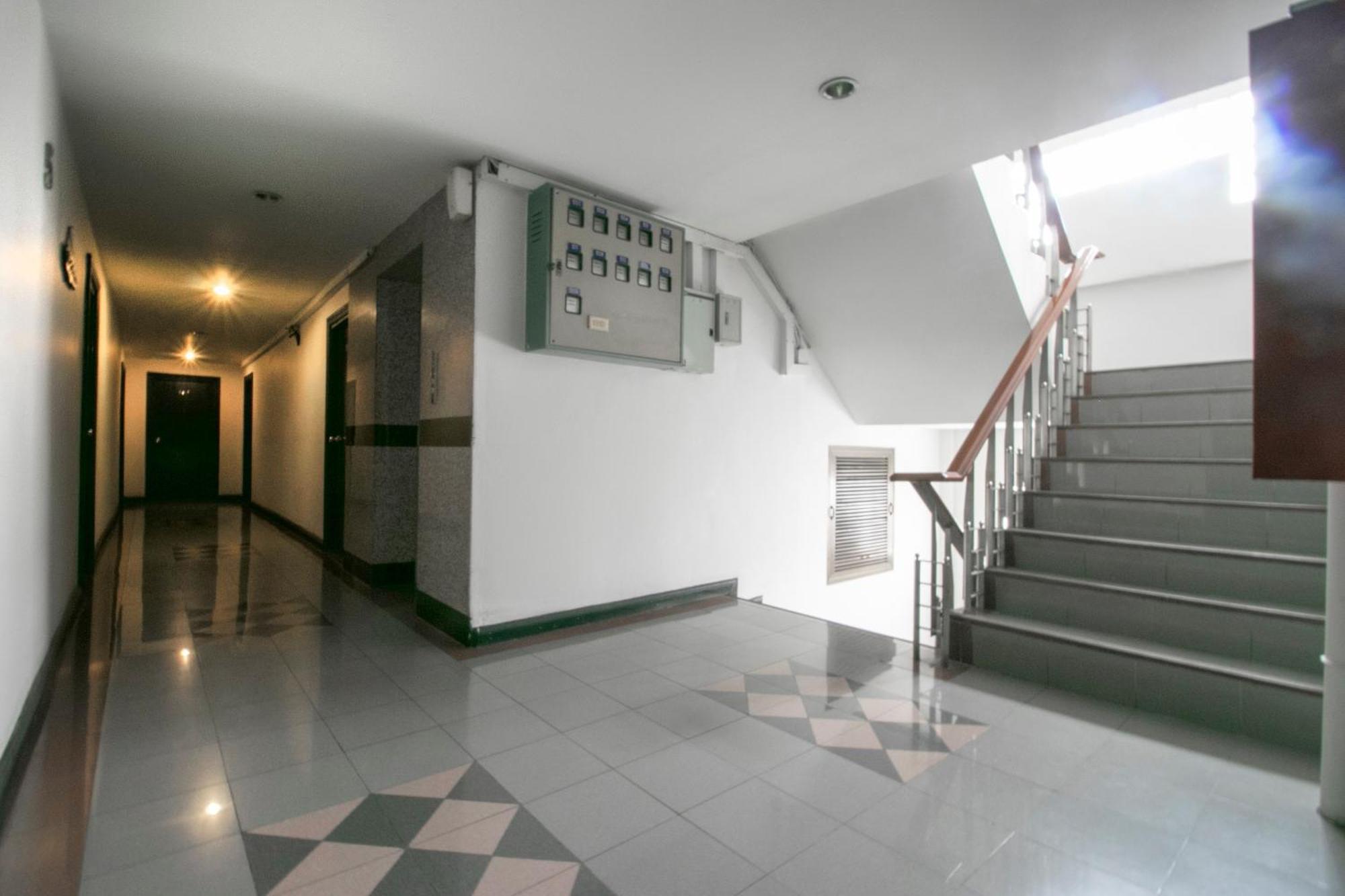 Oyo 75385 Win Long Hotel