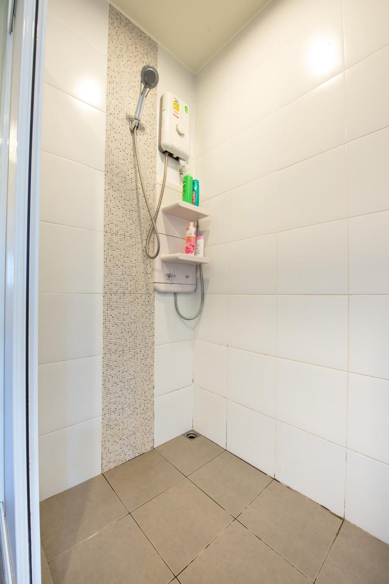 2br, 6 Mins Walk Bts Wuttakat Apartment
