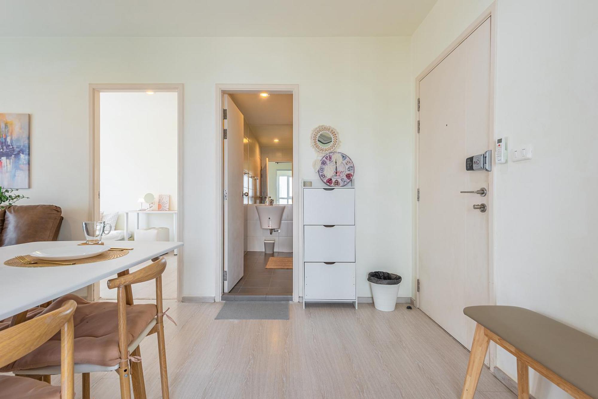 2br, 6 Mins Walk Bts Wuttakat * Bangkok