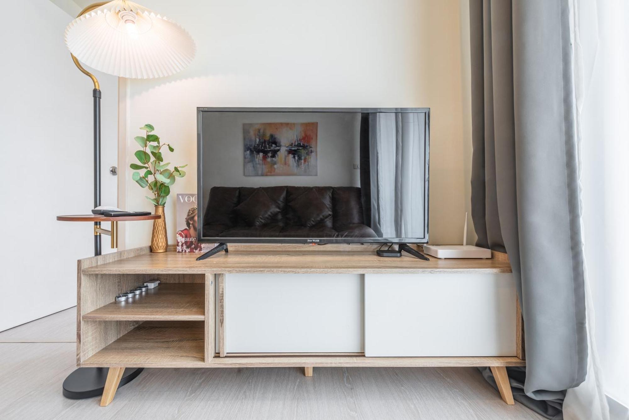 2br, 6 Mins Walk Bts Wuttakat Apartment Bangkok