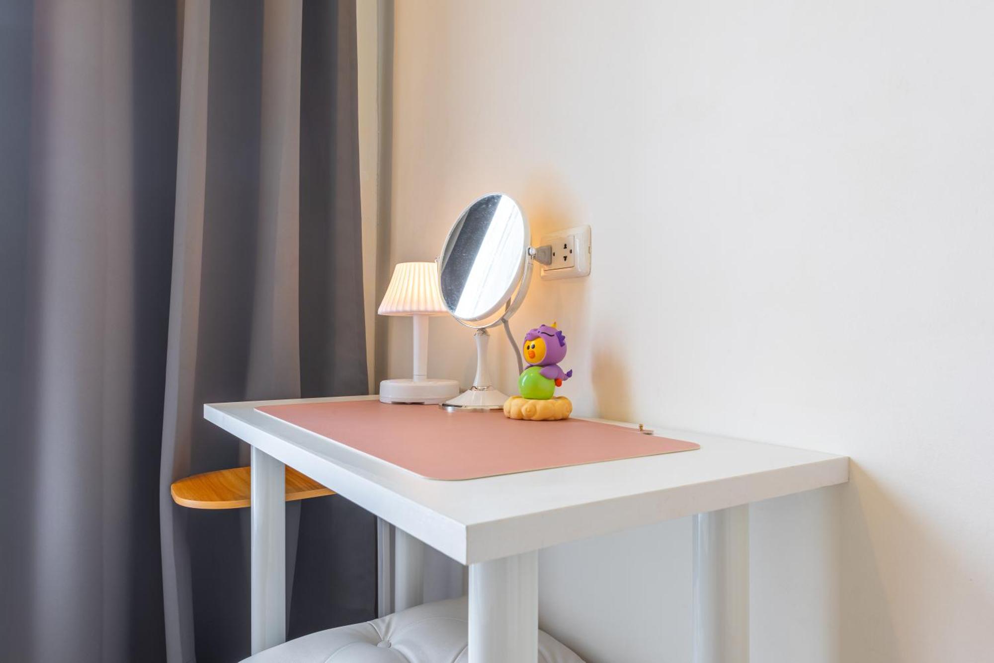 2br, 6 Mins Walk Bts Wuttakat Bangkok