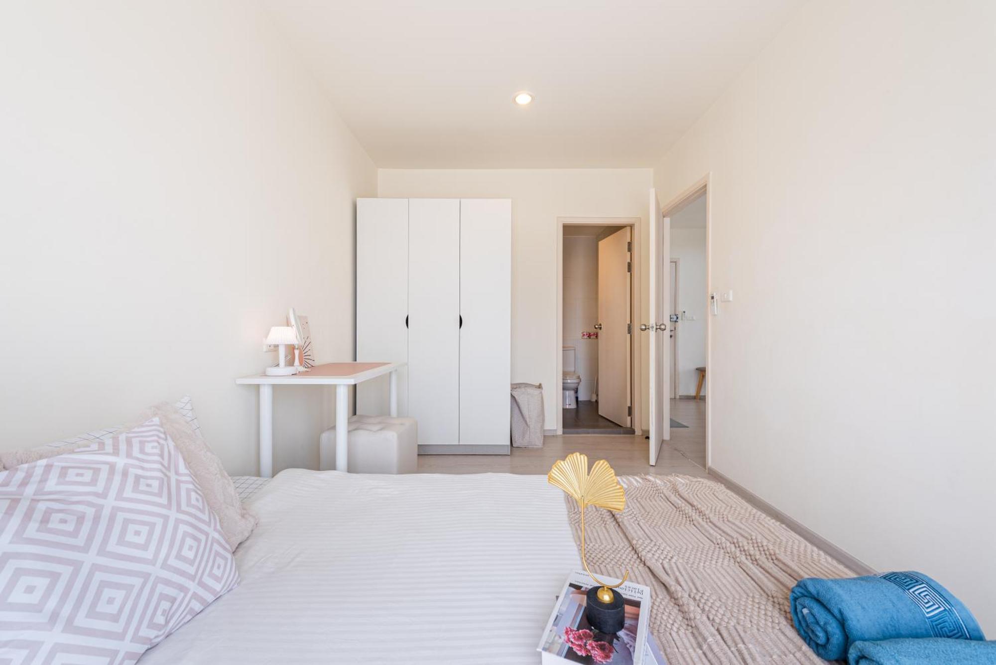 2br, 6 Mins Walk Bts Wuttakat Apartment *