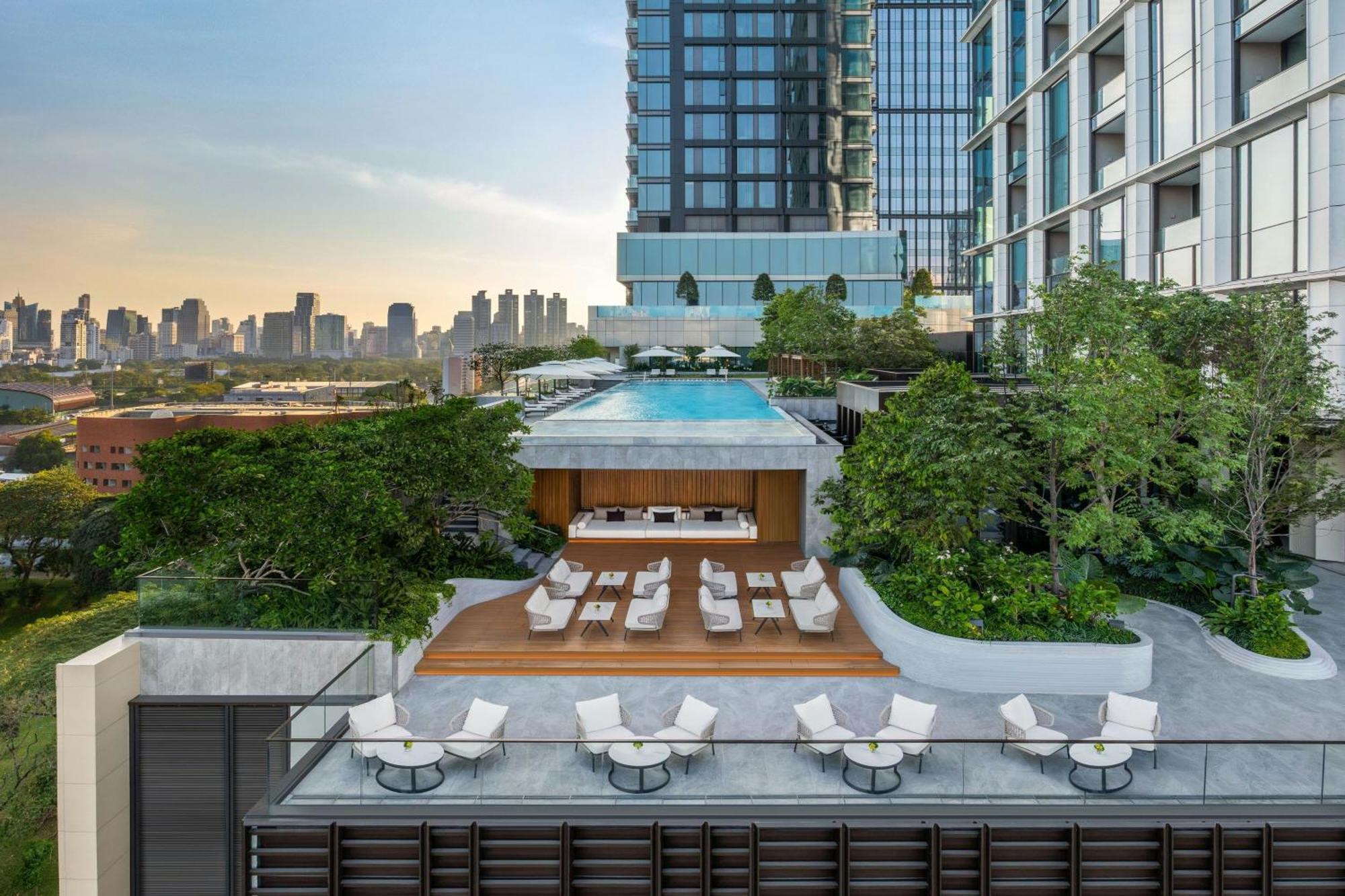 The Ritz-carlton, Hotell