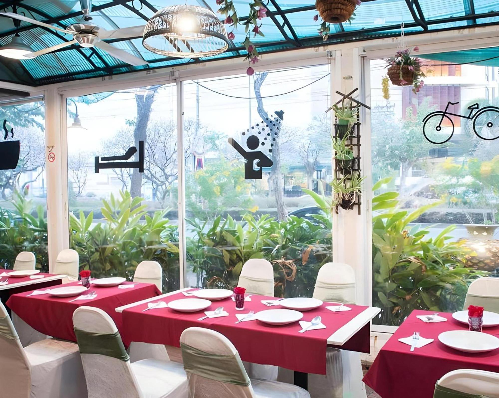 Collection O Howard Square Boutique Khách sạn Bangkok