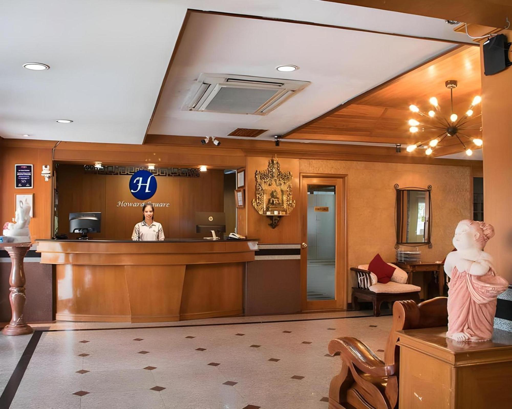 Khách sạn Collection O Howard Square Boutique 3*