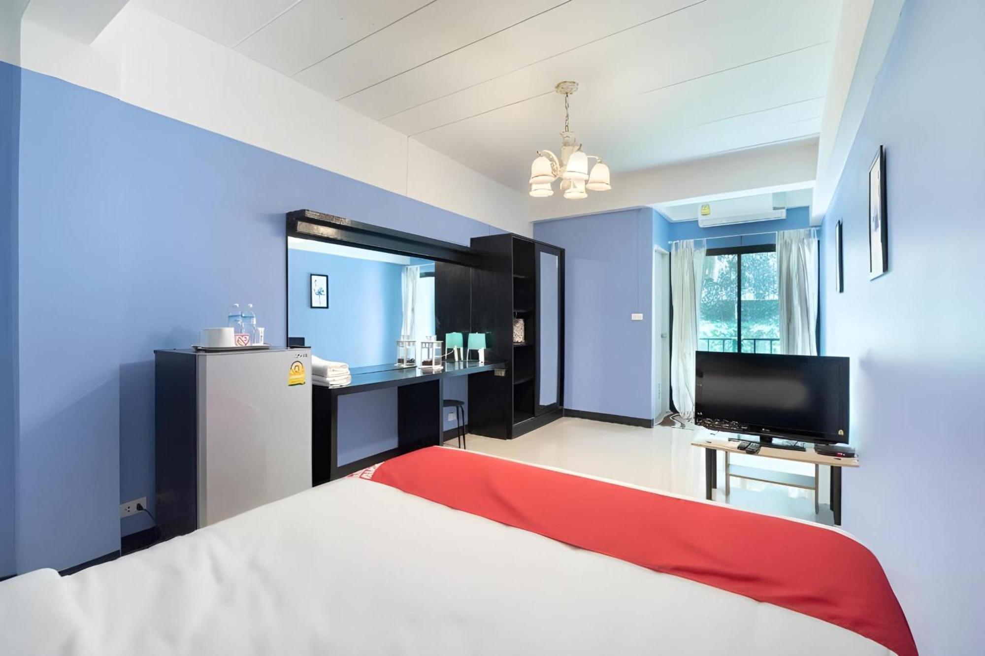 Hotel Super Oyo 427 Chill