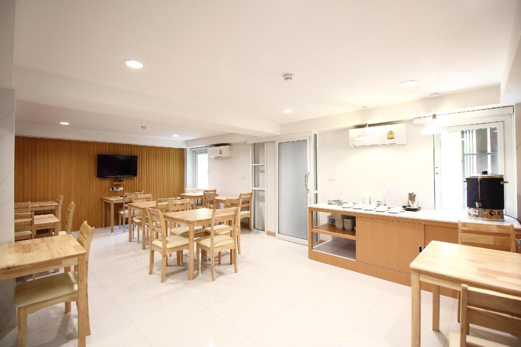Super Oyo 483 Pannee Khaosan 3* Bangkok