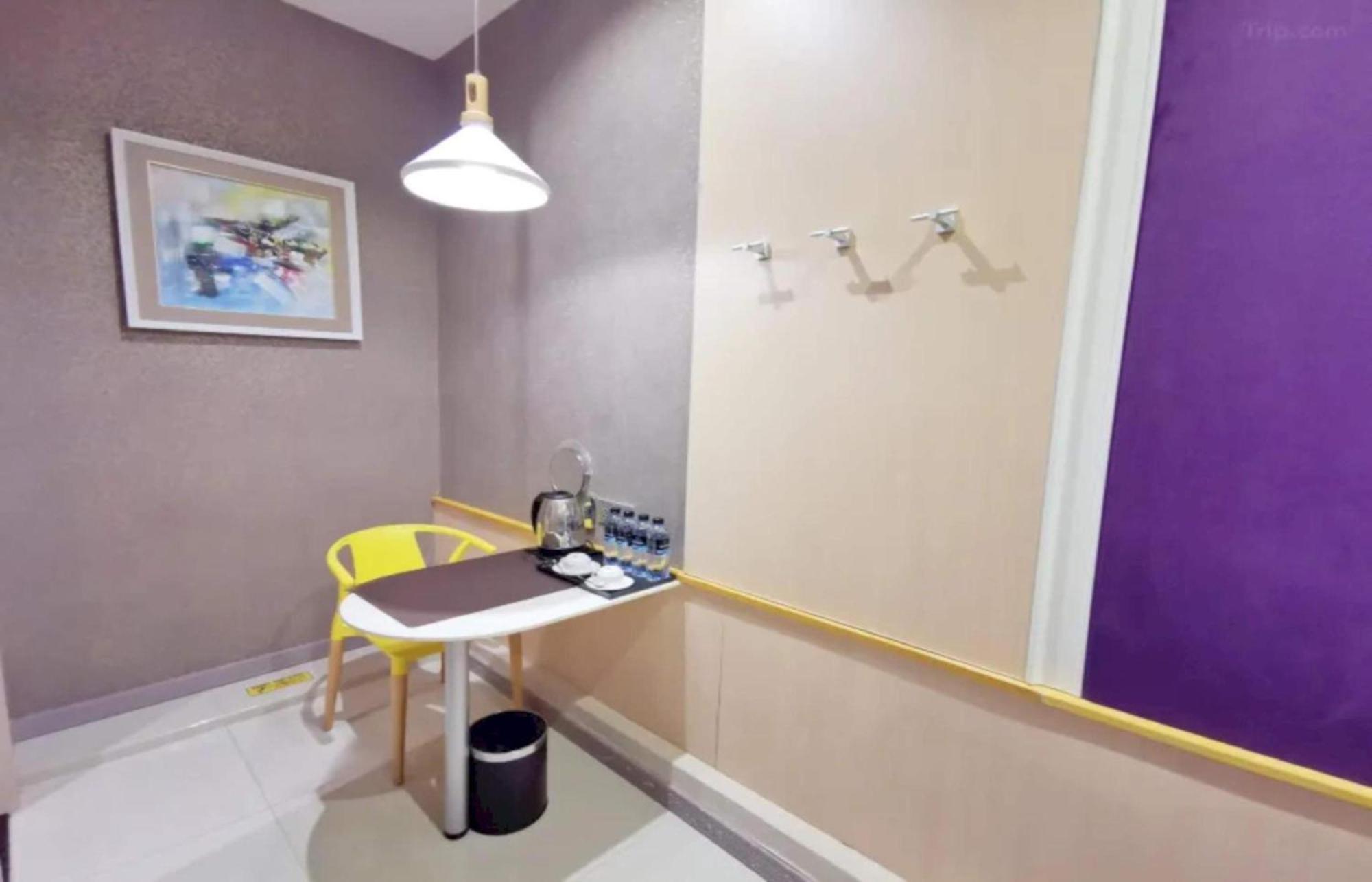 Capital O 75451 Podstel Khách sạn 4*