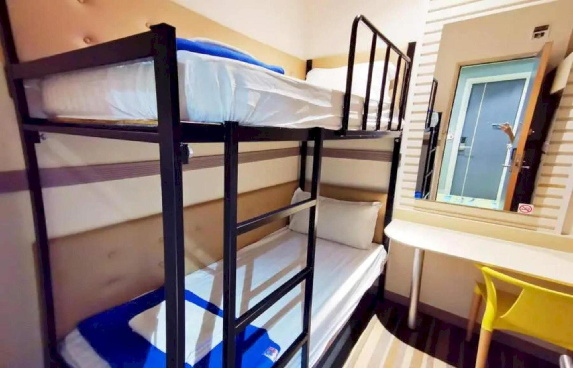 Khách sạn Capital O 75451 Podstel