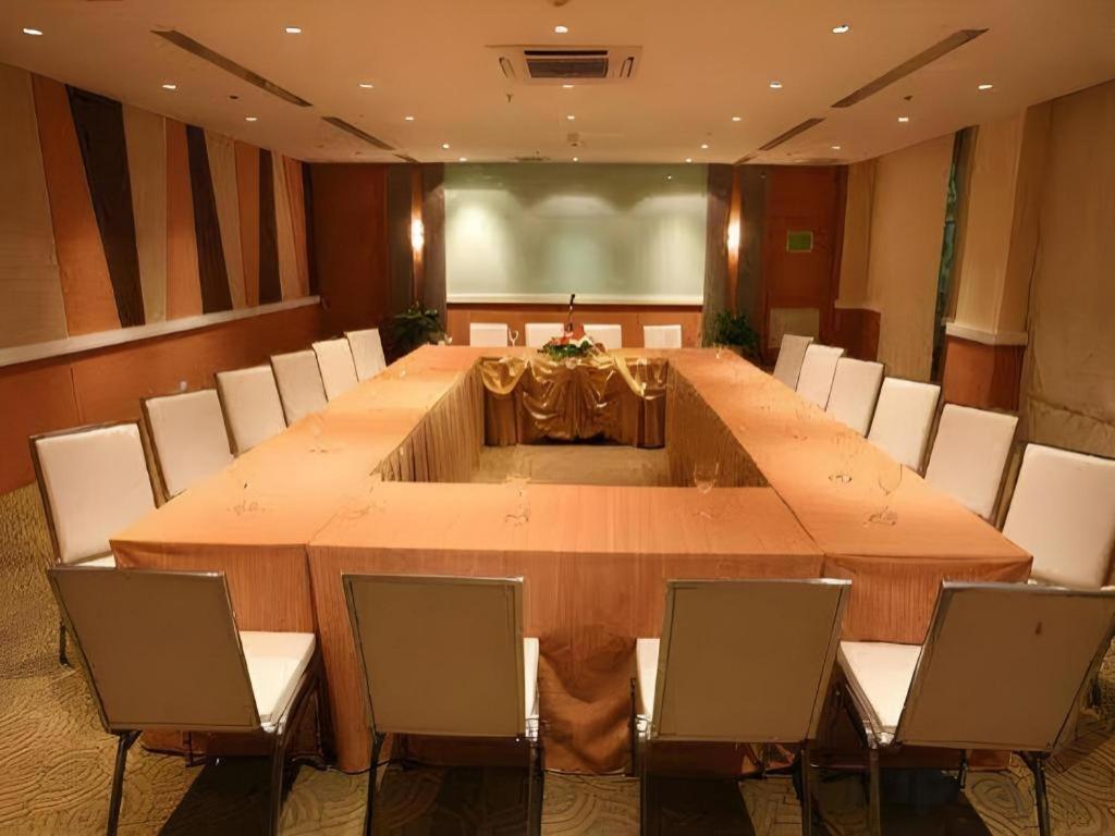 Clef Hotel Bangkok