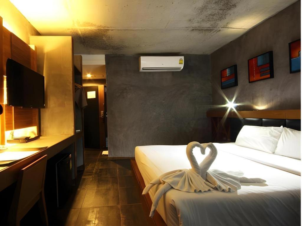 B2 Srinakharin Boutique & Budget Hotel 3*