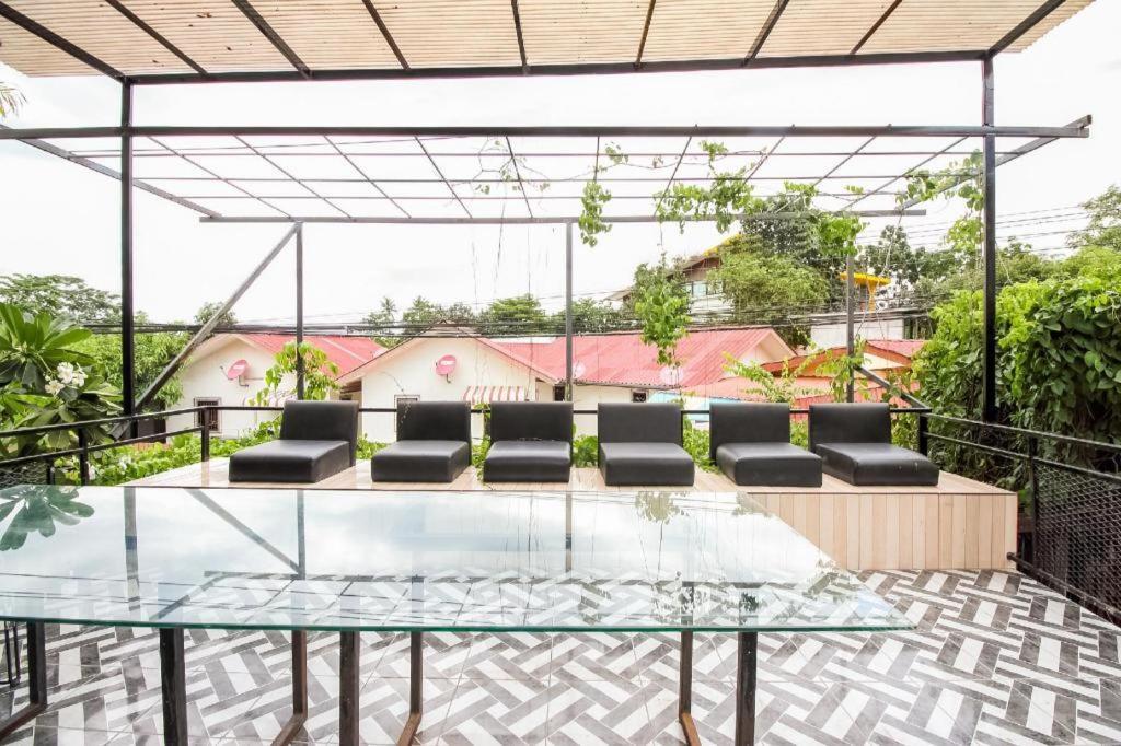 Tempat peranginan Oyo 271 The Romklao Bangkok