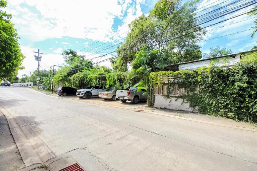 Oyo 271 The Romklao Tempat peranginan 2*