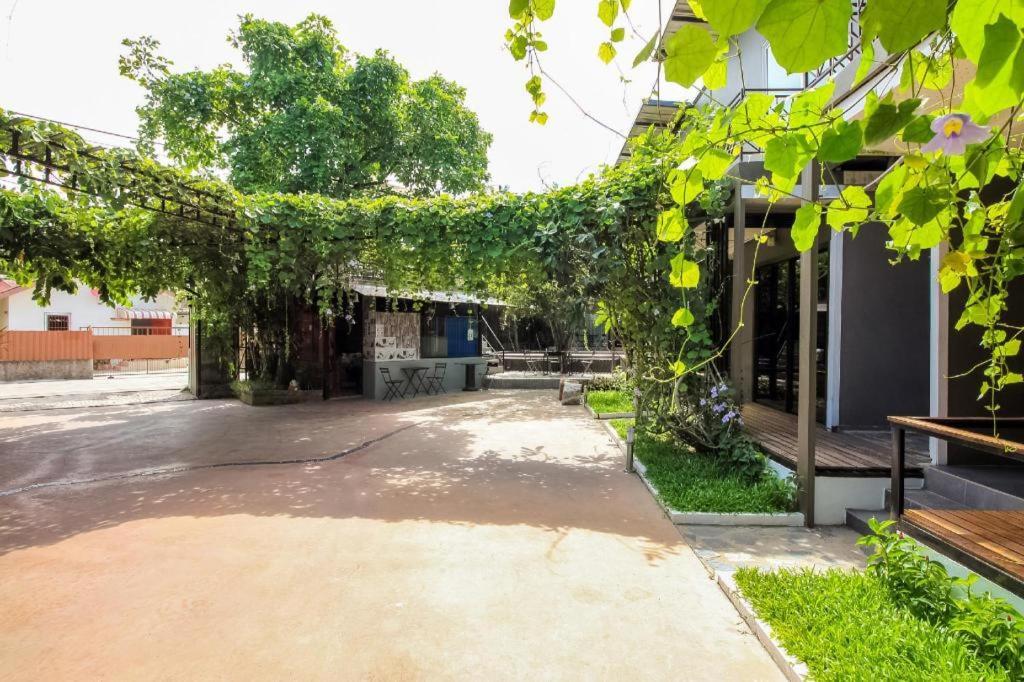 Oyo 271 The Romklao Tempat peranginan 2*