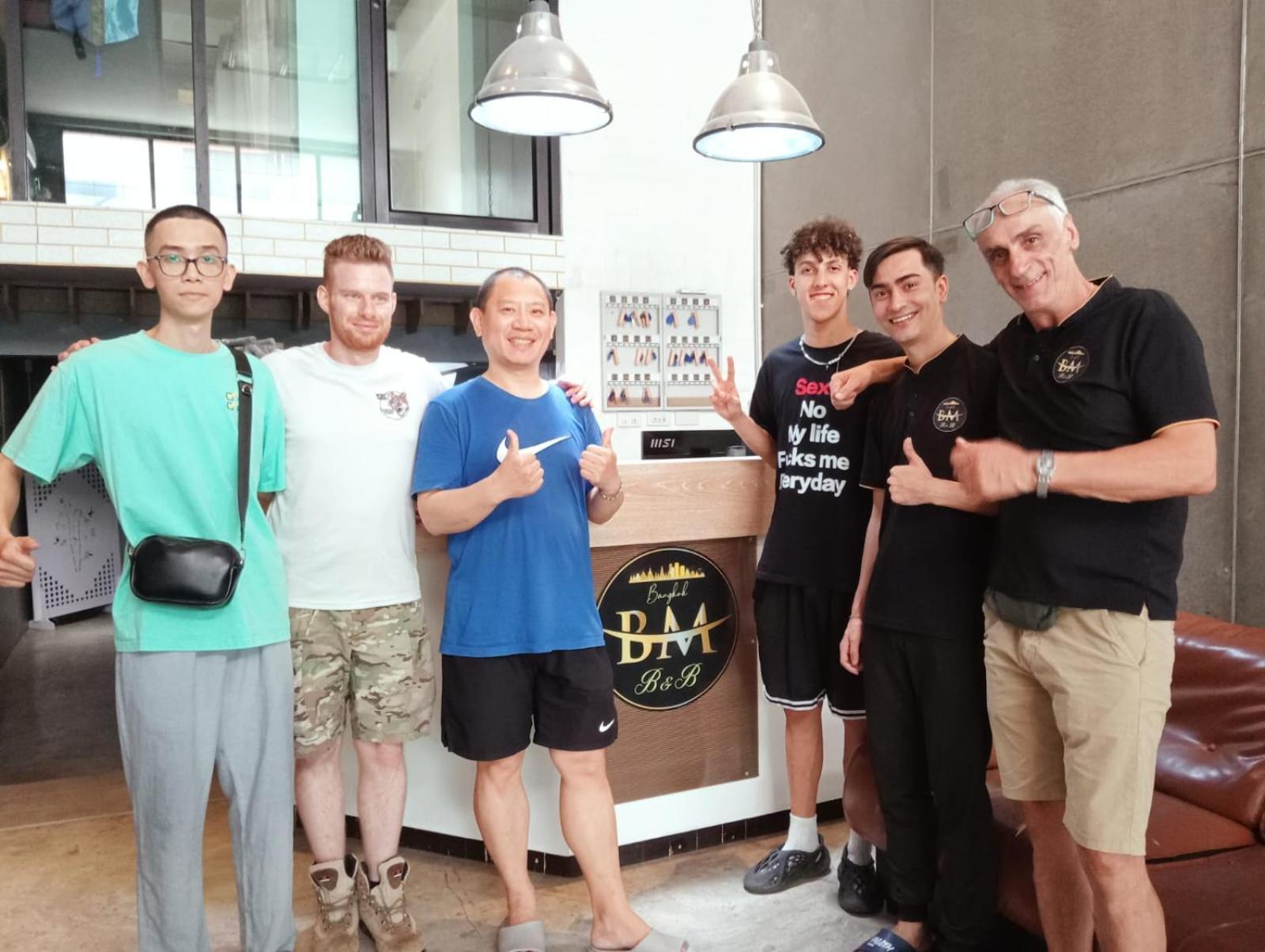 Hostal Bm Bangkok
