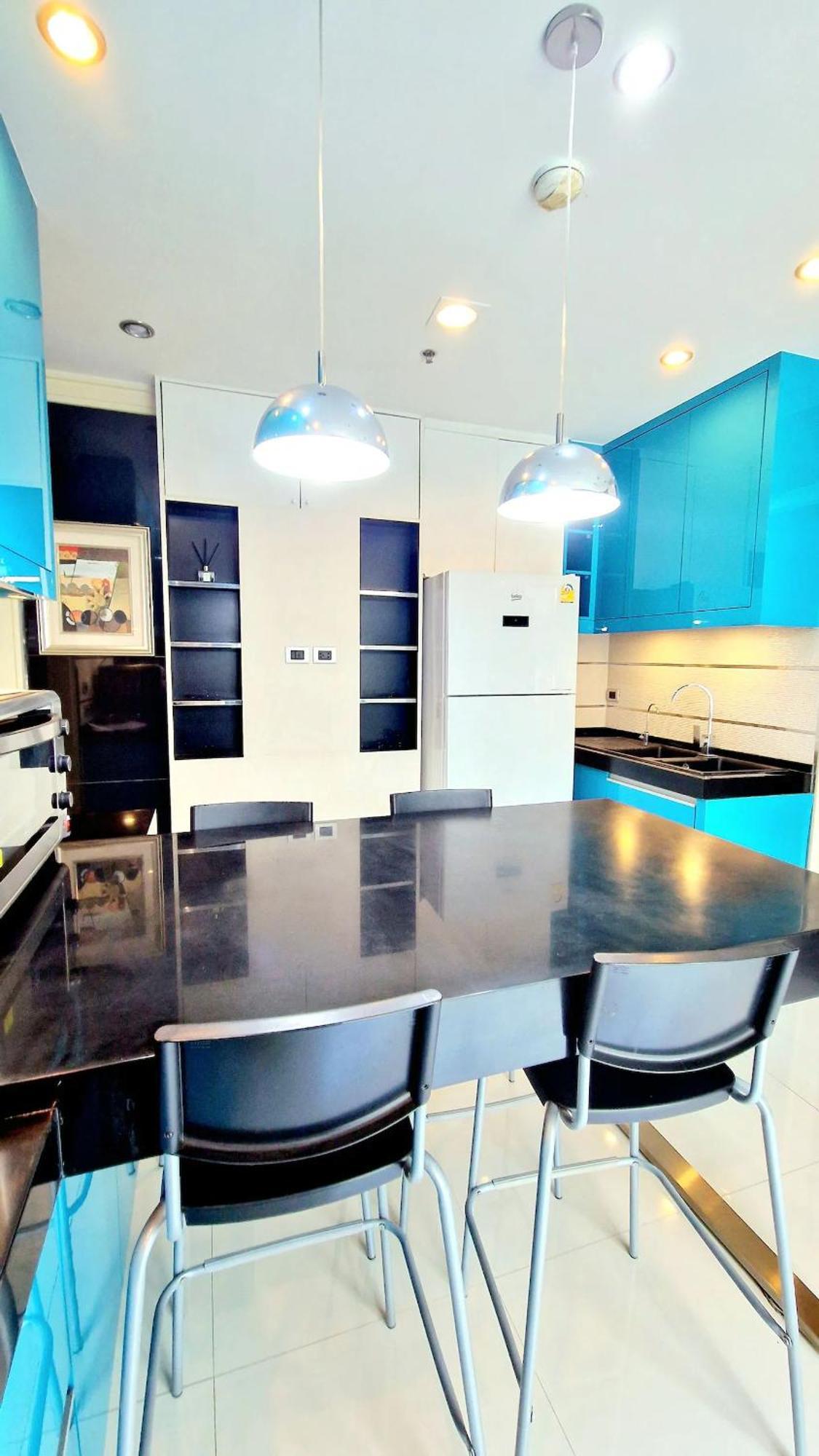 Appartamento Extremely Spacious Cool Asoke Sleeps 8 Bangkok