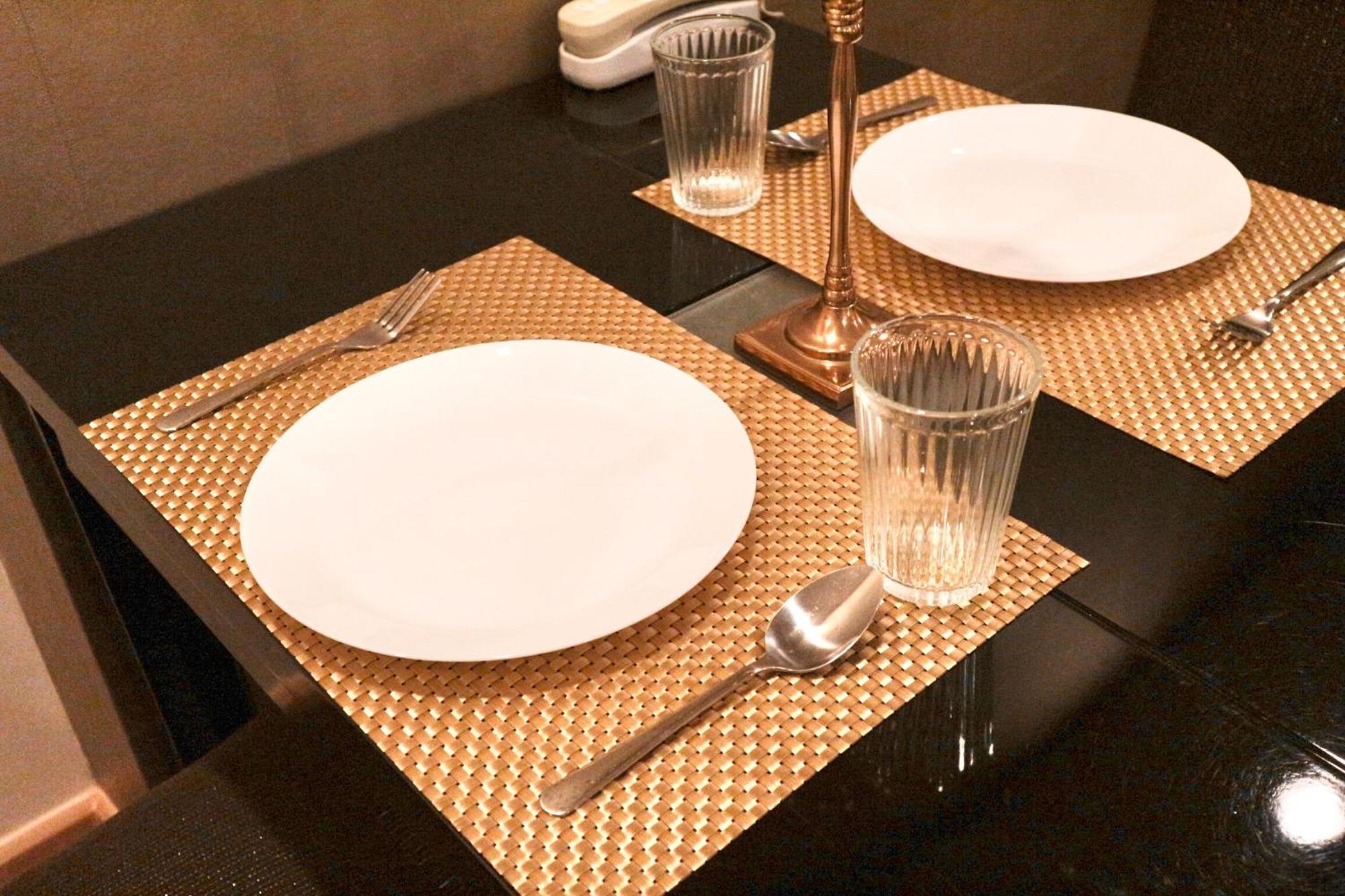 Hotel Icon Narindra An Expansive And Elegant With A Complimentary Minibar Service
