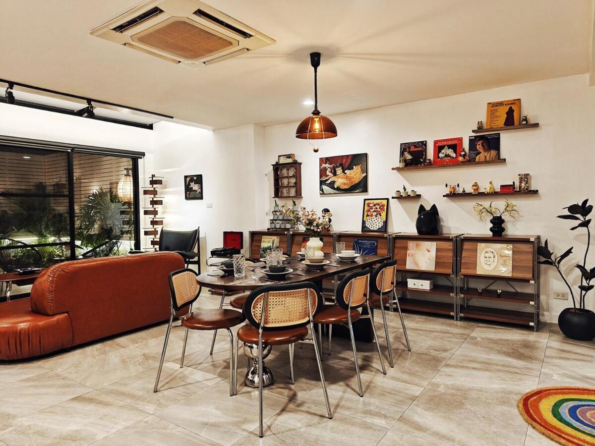 Villa 4br Modern Art With Free Wi-fi Netflix Vinyl