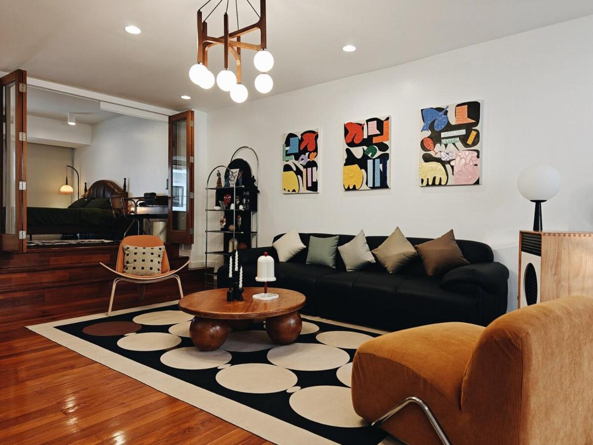 4br Modern Art With Free Wi-fi Netflix Vinyl Bangkok