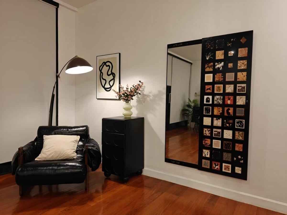 4br Modern Art With Free Wi-fi Netflix Vinyl * Bangkok
