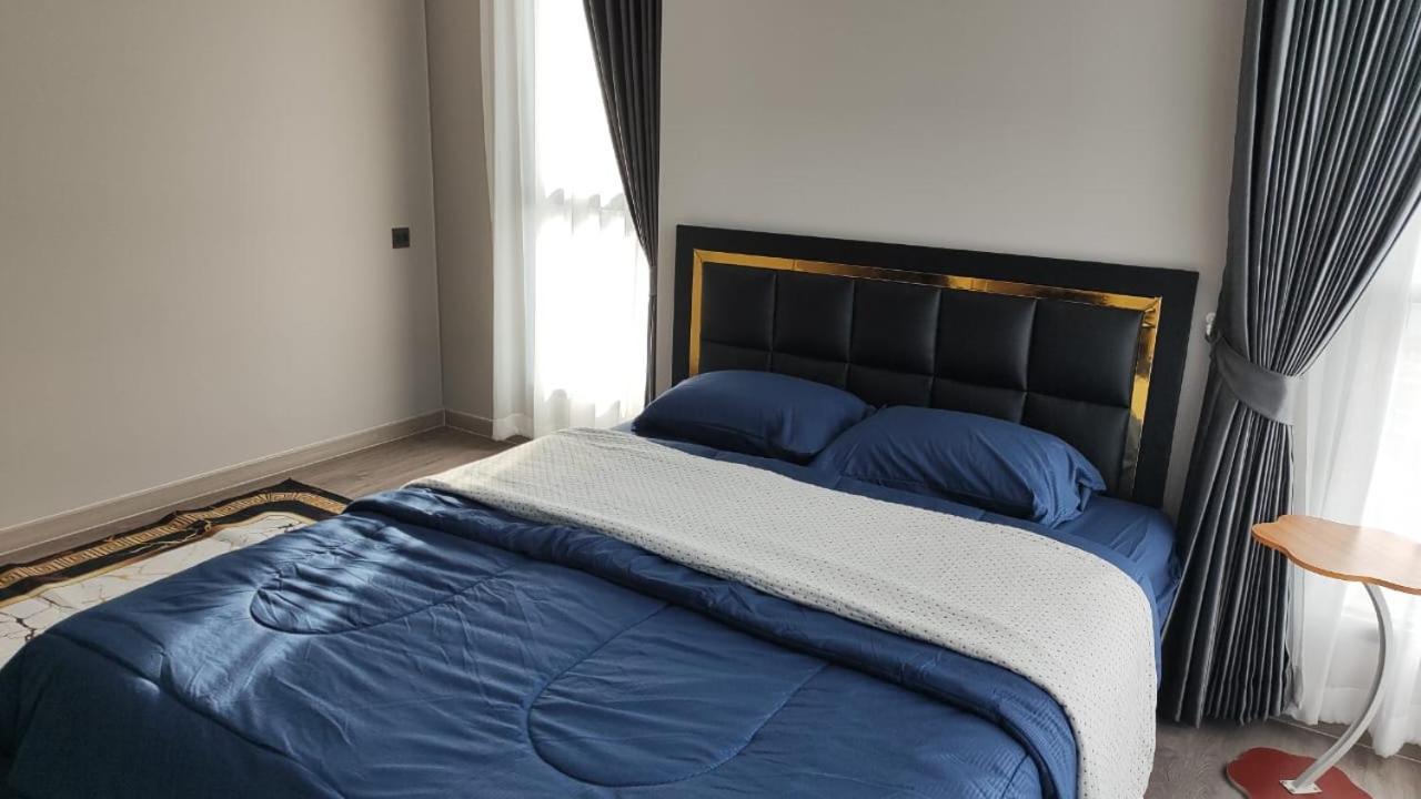 Lumpini Park Chatuchak Apartment *