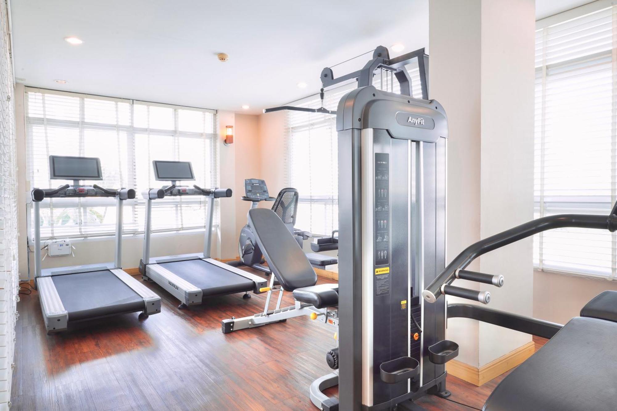 Icon Narindra An Expansive And Elegant With A Complimentary Minibar Service Hotel 4*