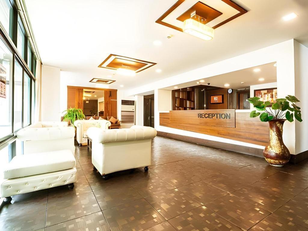 B2 Srinakharin Boutique & Budget