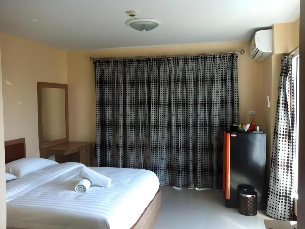 Hotel Buddy Place