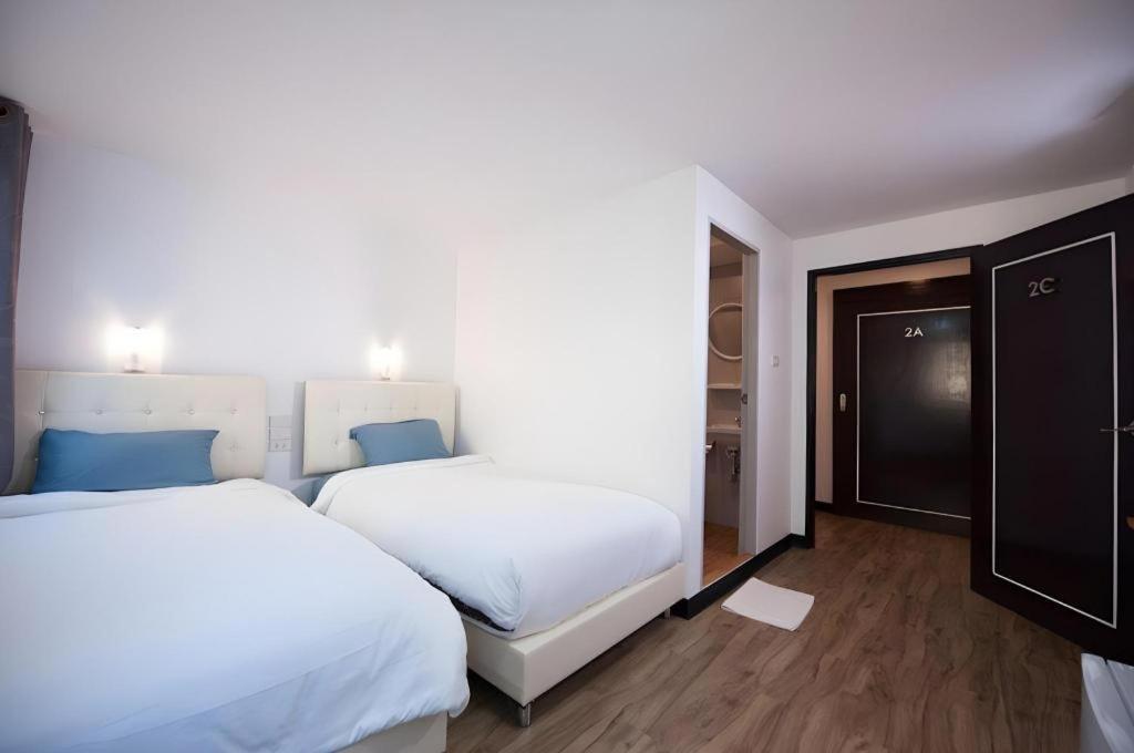 Hoppers Place Donmuang Albergue *