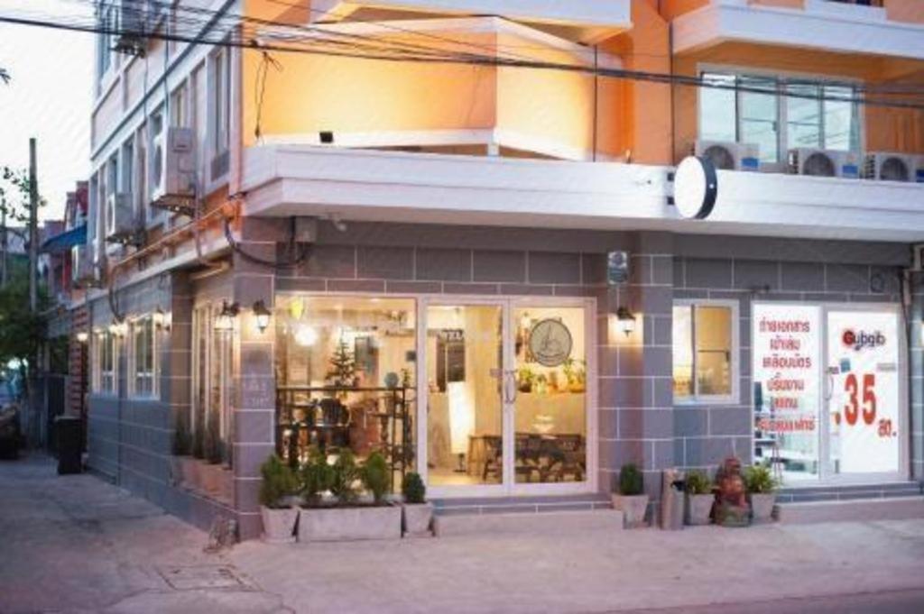 Albergue Hoppers Place Donmuang *