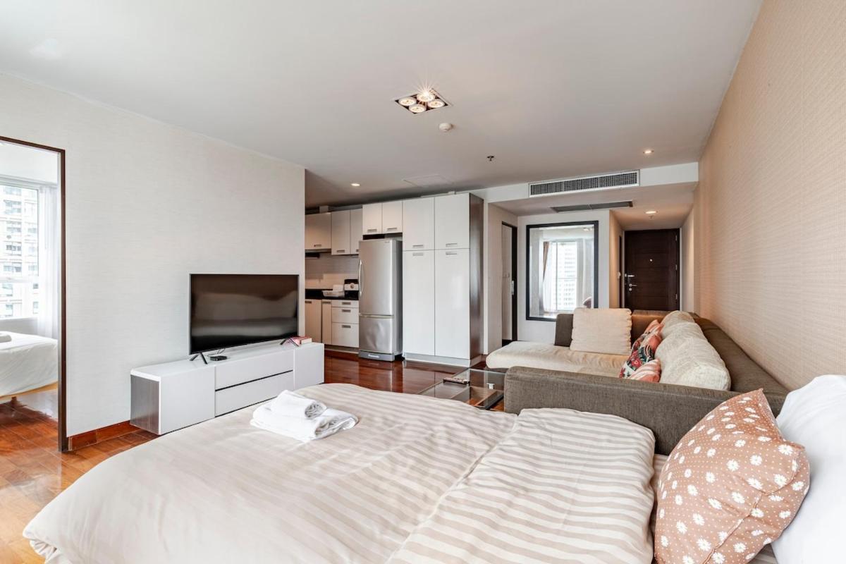 2 Bedroom In Downtown Bts Chitlom Bkk * Bangkok