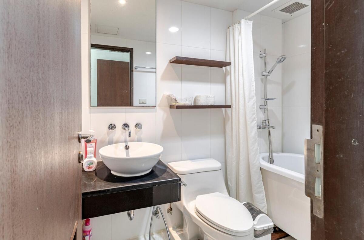 Apartemen 2 Bedroom In Downtown Bts Chitlom Bkk *