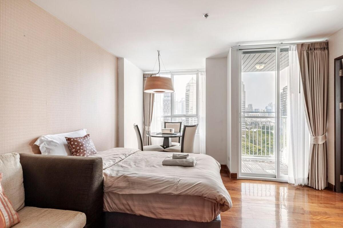 2 Bedroom In Downtown Bts Chitlom Bkk Apartment Bangkok