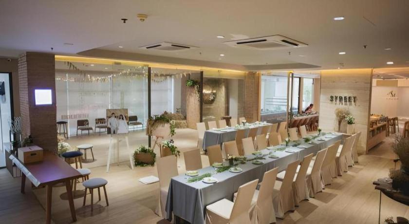 Clef Hotel Bangkok