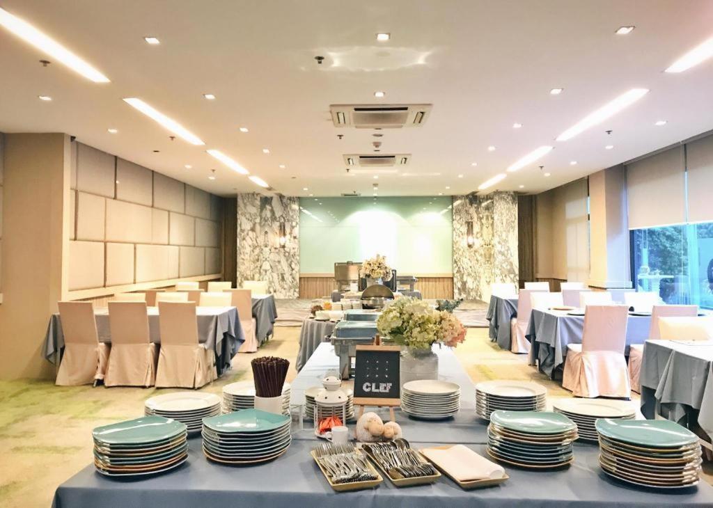 Clef Hotel 5*