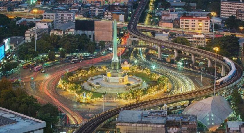 Khách sạn Buddy Place