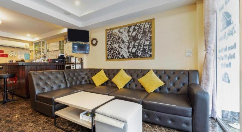 Hotel Oyo 818 Suksomboon Bangkok