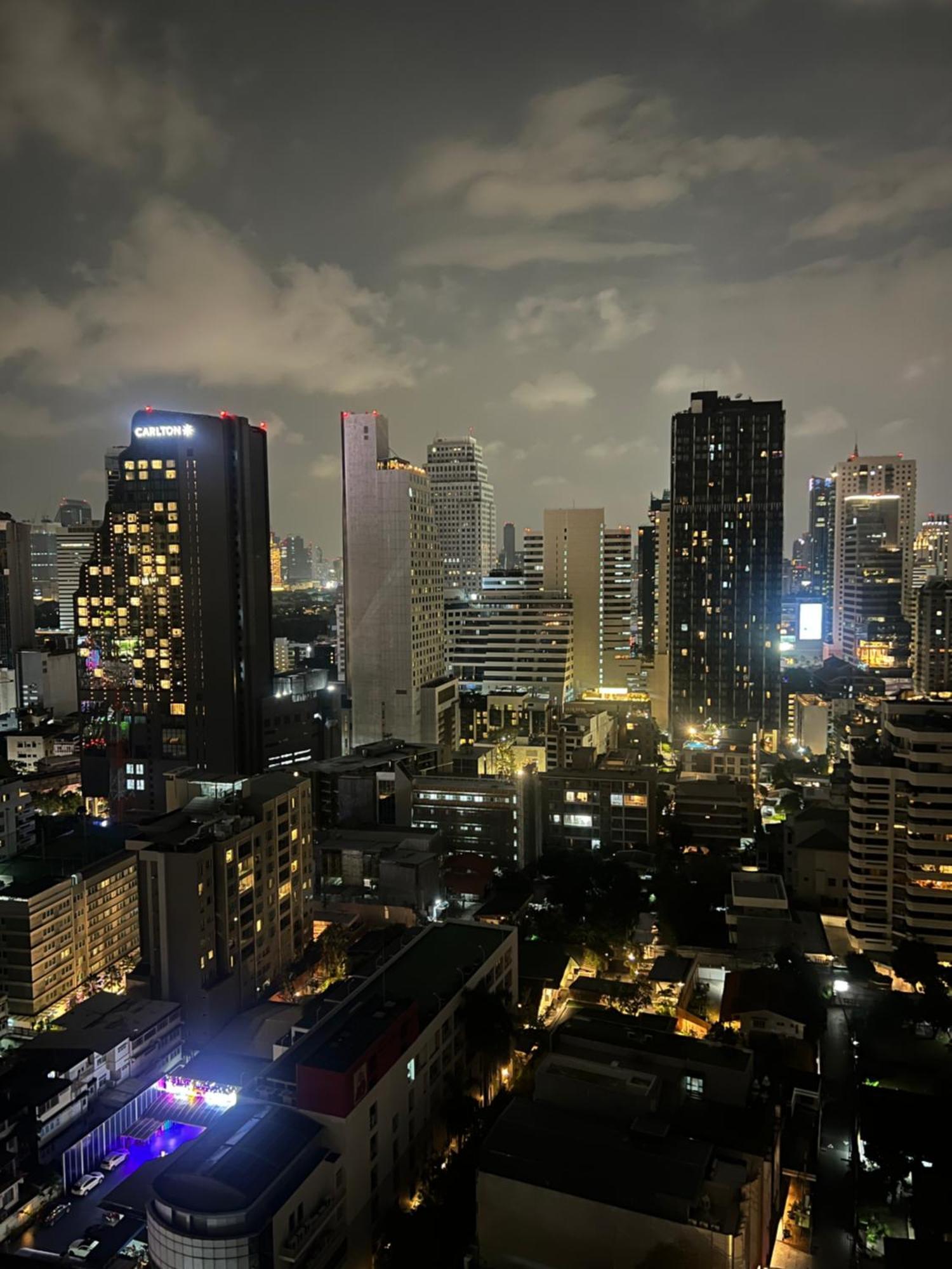 Pangsapuri Phrom Phong 1br Luxe With Pool Gym Park Center