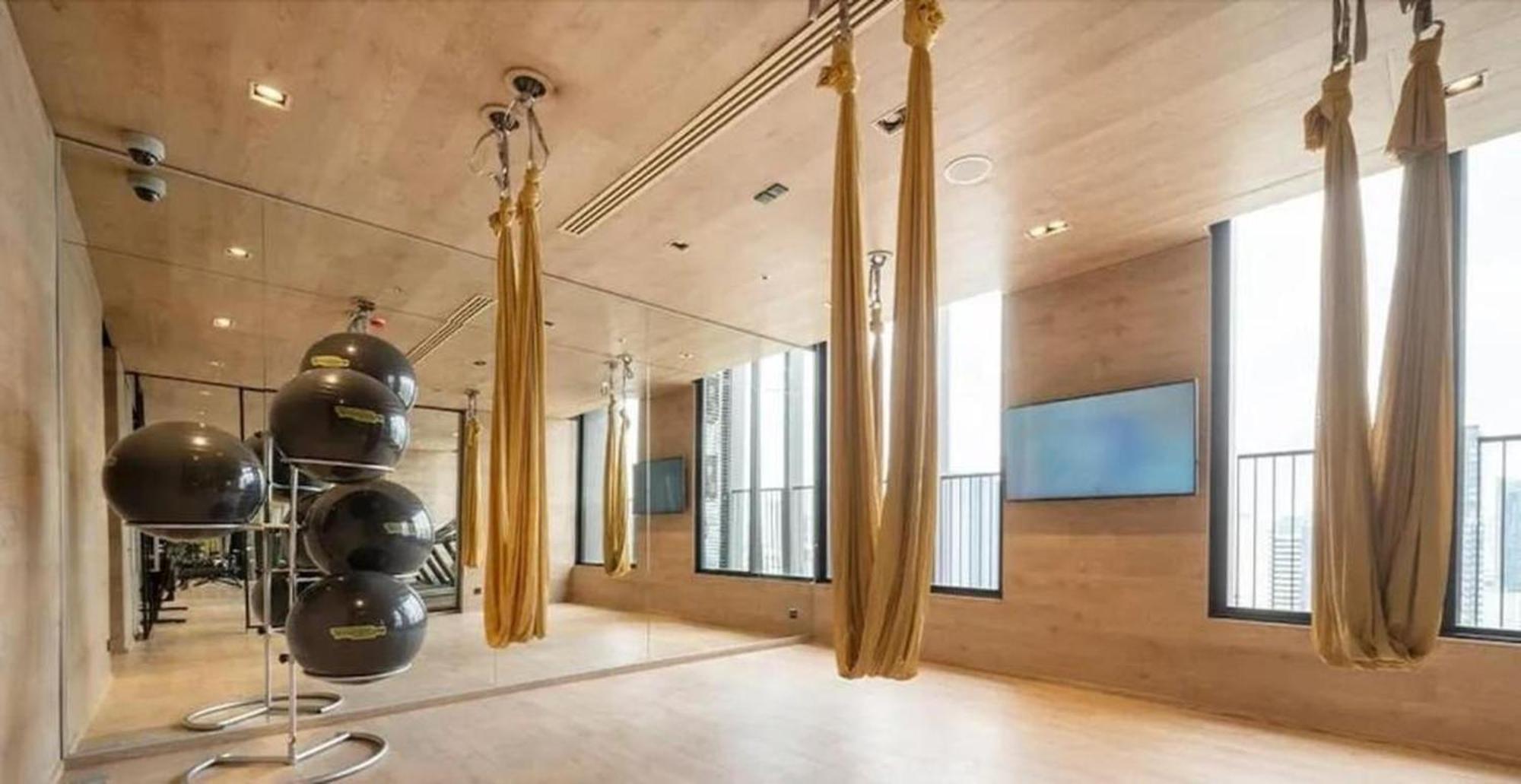 Pangsapuri Phrom Phong 1br Luxe With Pool Gym Park Center *