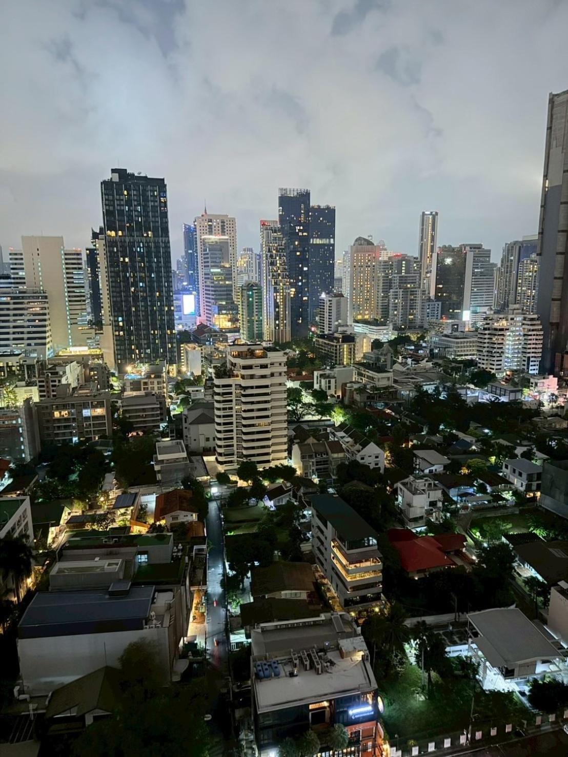 Pangsapuri Phrom Phong 1br Luxe With Pool Gym Park Center *
