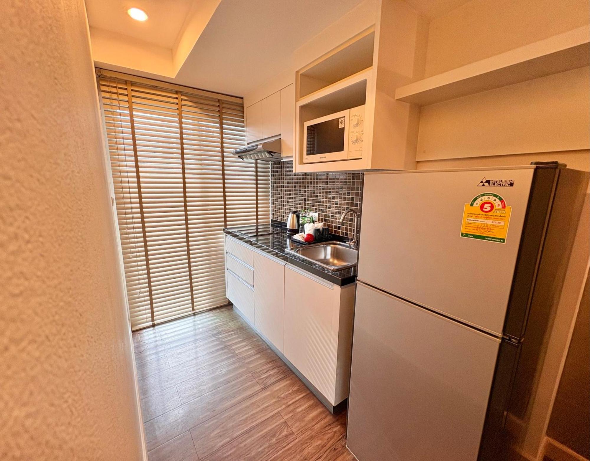 Icon Narindra An Expansive And Elegant With A Complimentary Minibar Service 4* Bangkok