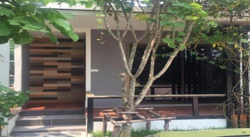 Oyo 271 The Romklao Tempat peranginan 2*
