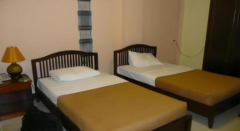 Hotel Sunflower Place 3*