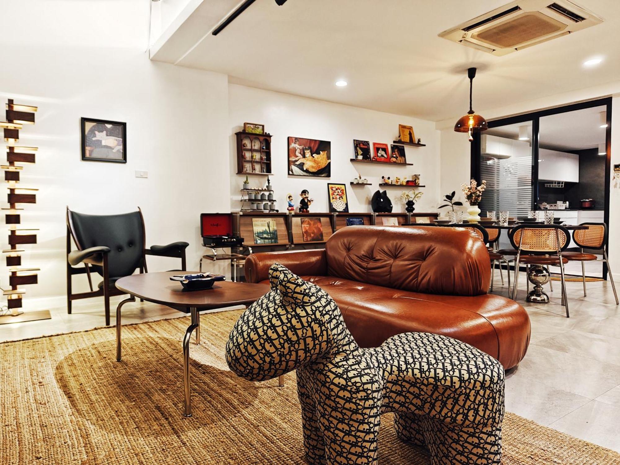 4br Modern Art With Free Wi-fi Netflix Vinyl * Bangkok