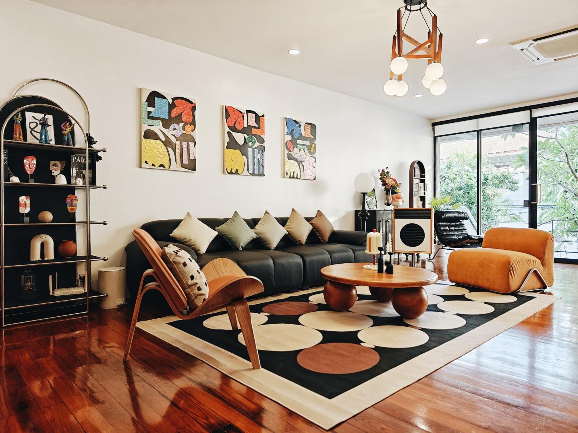 4br Modern Art With Free Wi-fi Netflix Vinyl *