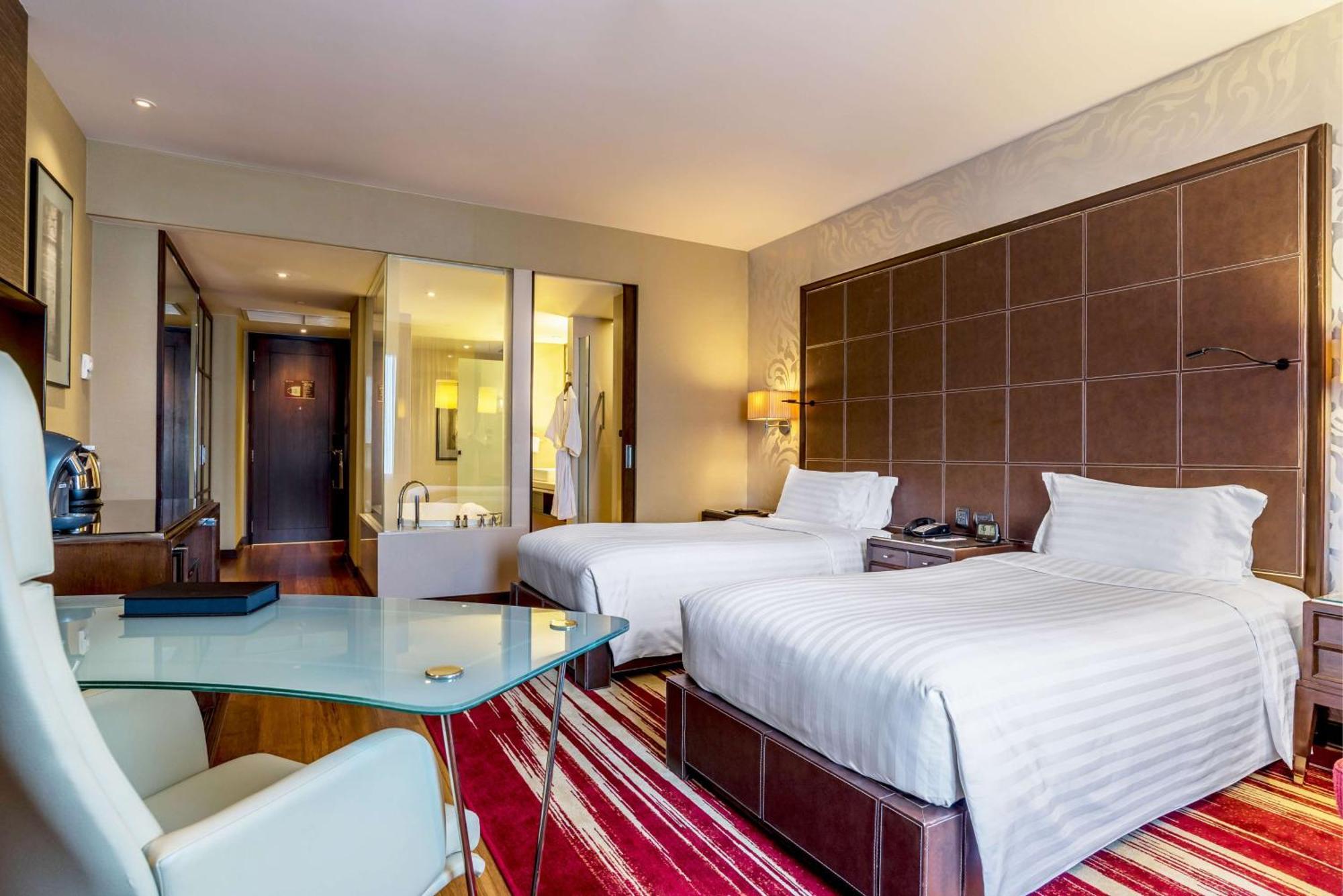 Hilton Grande Asoke Khách sạn