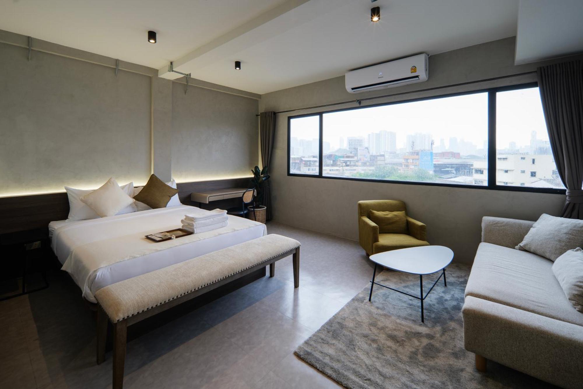C'house Hostel Bangkok