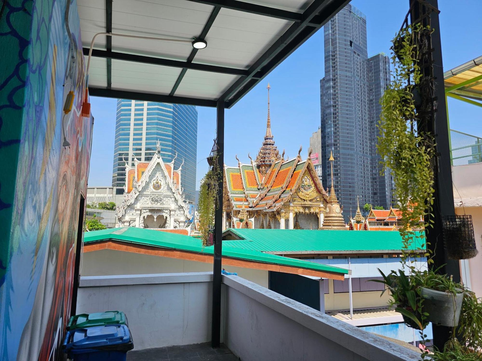 Urban Jungle Nhà trọ