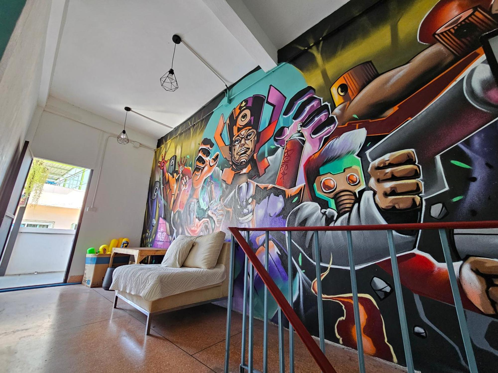 Nhà trọ Urban Jungle Bangkok
