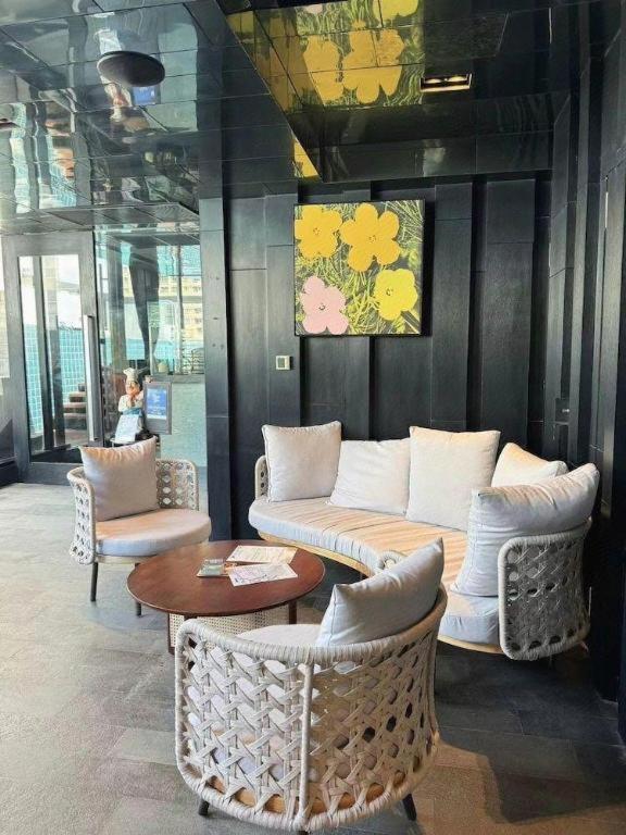 Aspira Hiptique Sukhumvit 13 Bangkok